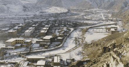 四川有座軍工廠,環(huán)山而建風景絕美,現(xiàn)在的舊址荒草叢生